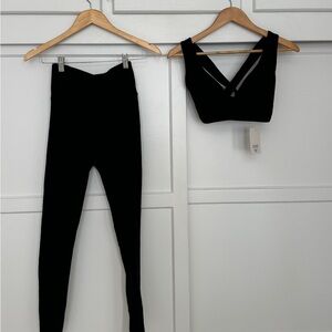 Year of Ours NWT Leggings, bra + bolero. S/M.